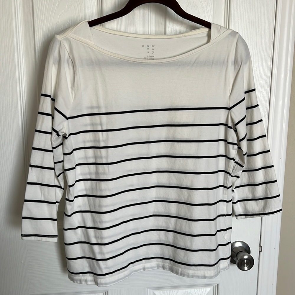 A.N.D. Shirt Color Cream/Black stripe size XL